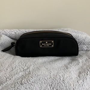 NWT kate spade small berrie wilson road travel/pencil case